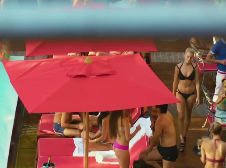 Scene from “Focus” (2015)