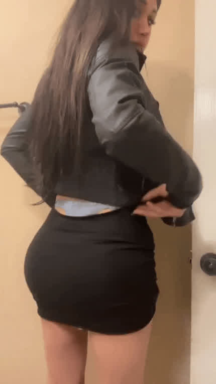 Say hi if I can send you nudes 💋