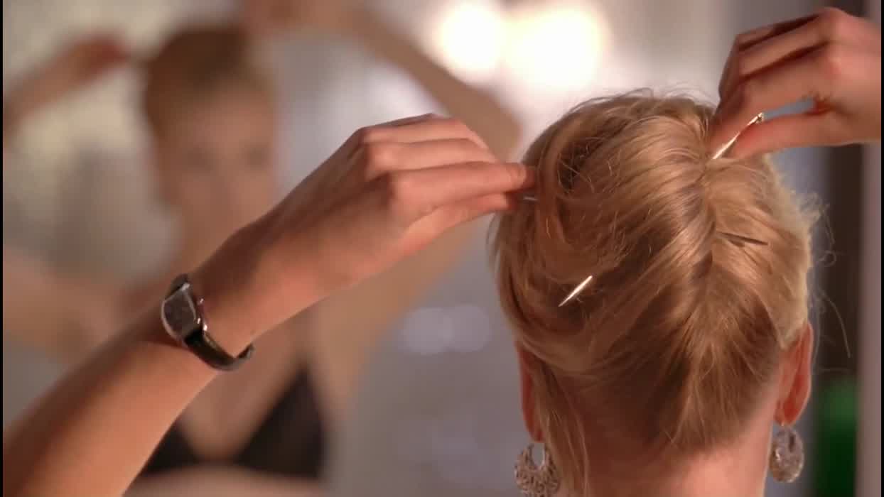 Yvonne Strahovski Compilation