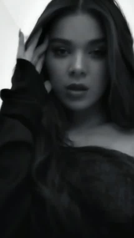 Hailee steinfeld🍒🤤