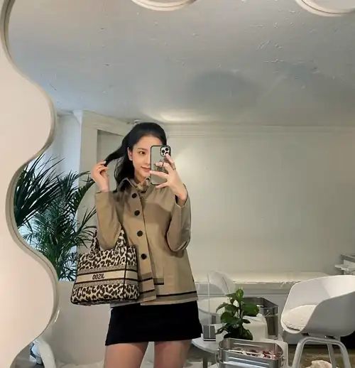 Jisoo