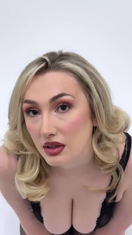 Am i MILF material?