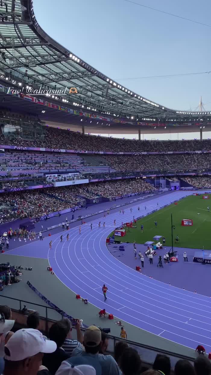 Alica in the 4x400m relay 