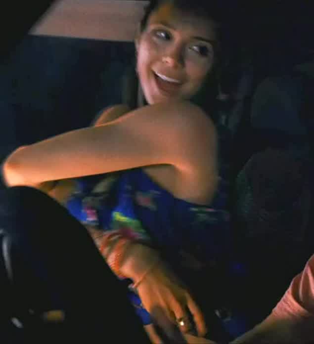 [Topless] Ali Cobrin in 'American Reunion' (2012)