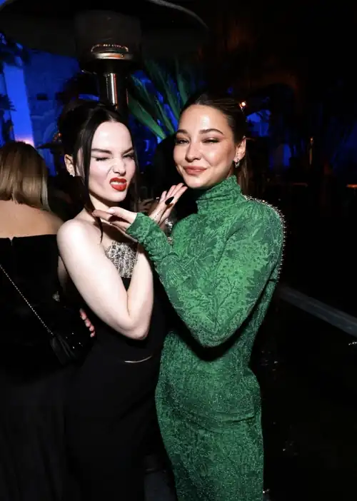 Perfect threesome 🥵