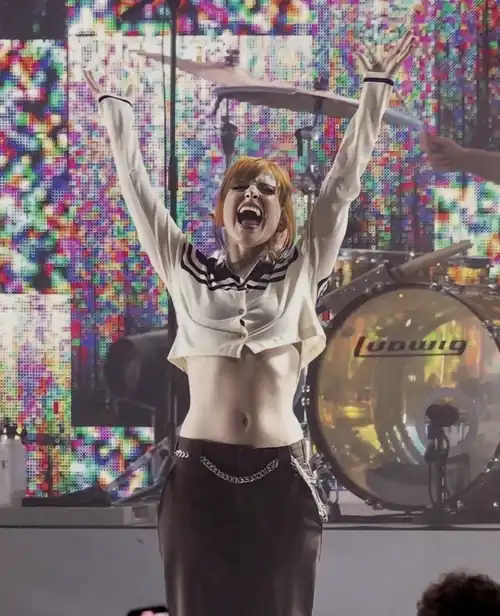 Arms up!