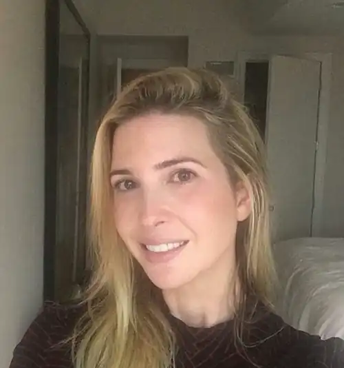Makeup free and still a 10