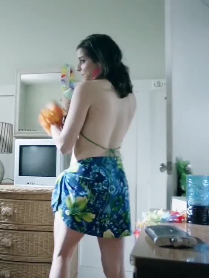 Rachel Rosenstein - Shameless S06E08, 2016. [Brightened + Cropped] 