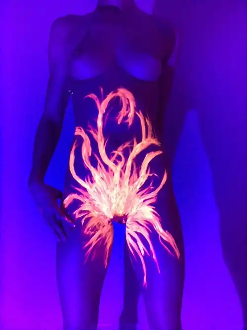 Someone needs to put this fire out! 🔥 😈 🔥
