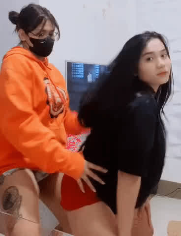 Filipina lesbian got caught in a big booty dry humping surprise