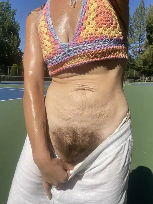 Can I convince you to lick a sweaty, hairy milf? 