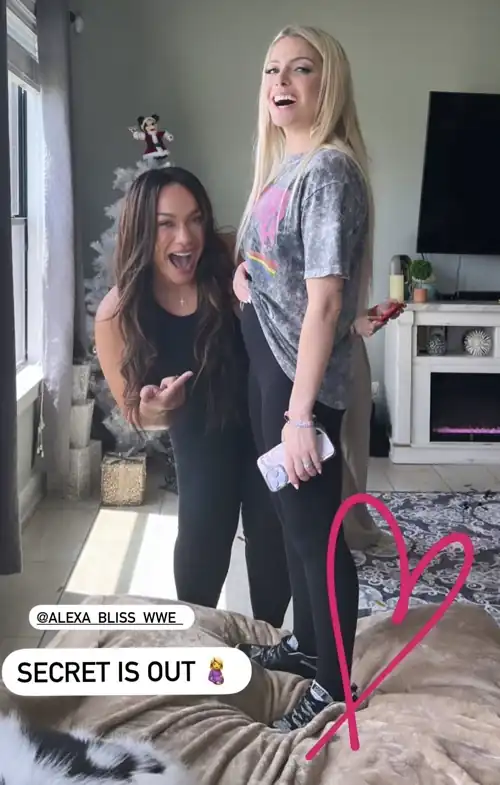 Baby bump from Nia Jax’s IG