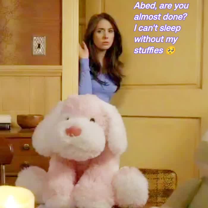 Difference between Annie & Alison in a S05 blooper :p