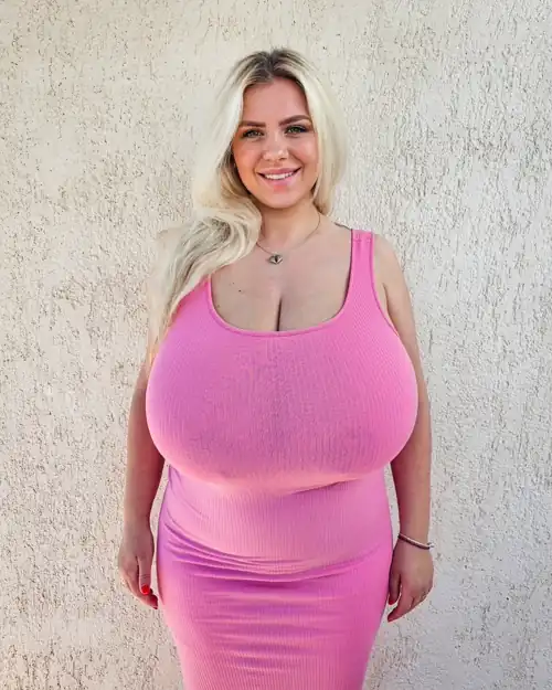 21st Century Barbie. 🩷  If you would like to see a Barbie with craziest proportions and biggest tits, check my premium pages. 😈 
