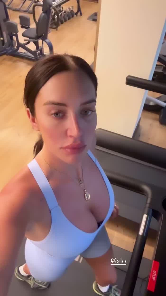 Workout View Stassie