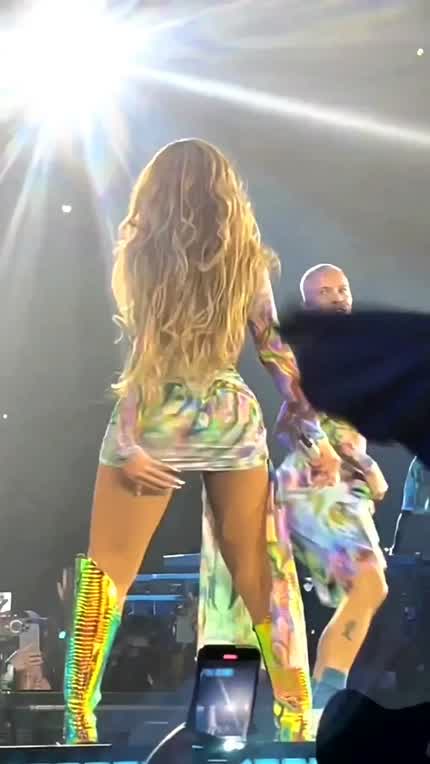 Release the wiggle 👑