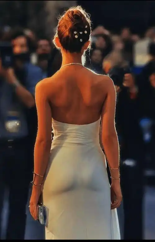 Absolute 10/10 perfection