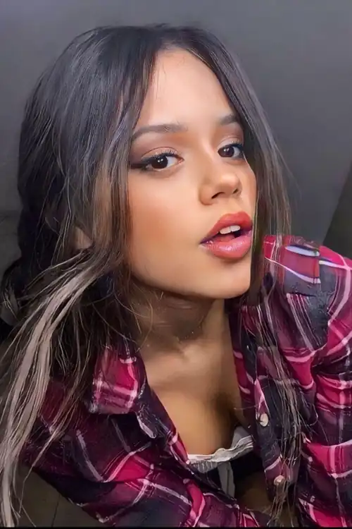 Jenna Ortega 