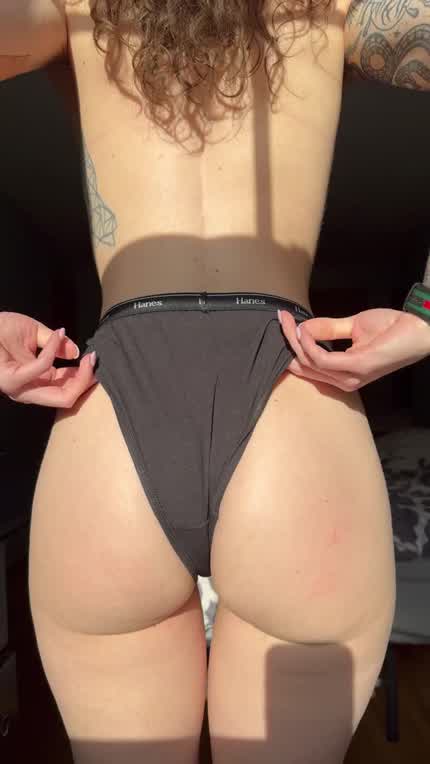This phatty is begging for some cock