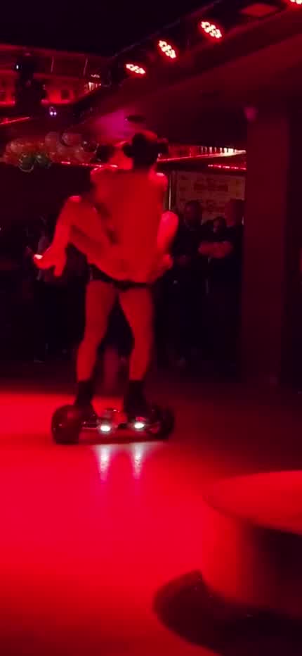 Spin Right Round