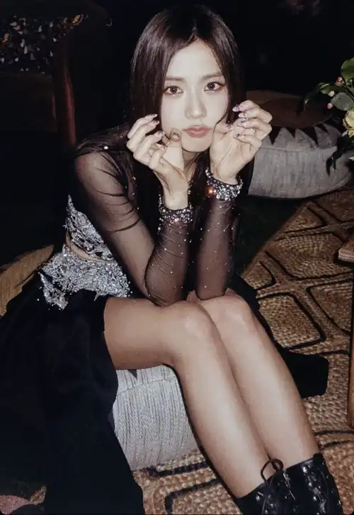 230426 Jisoo