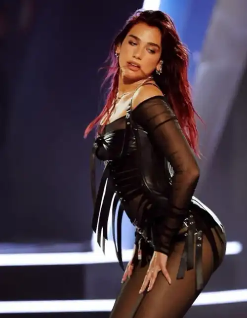 Bendy Dua 🤭🤭🥴