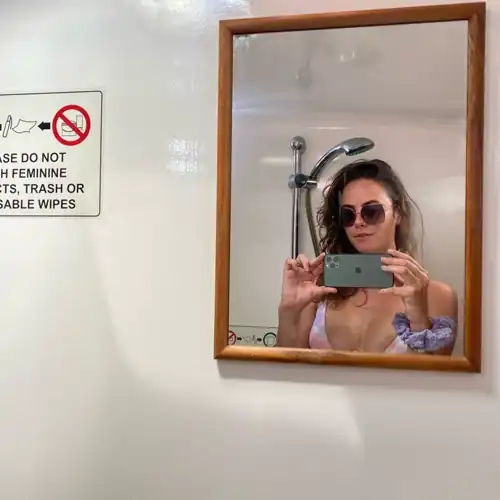 Mirror selfie