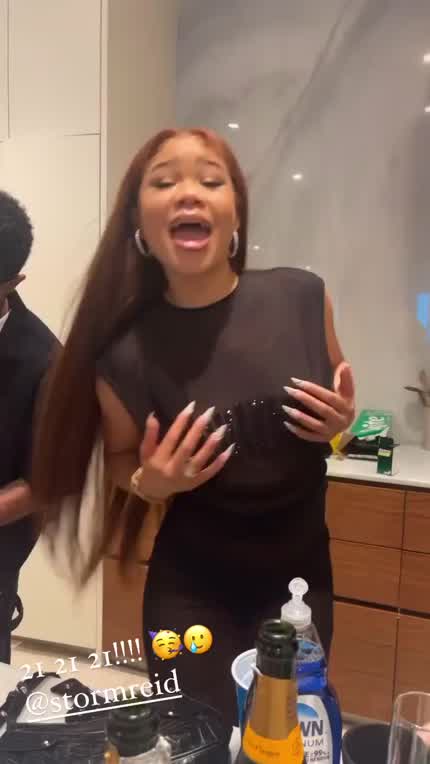 Storm Reid 