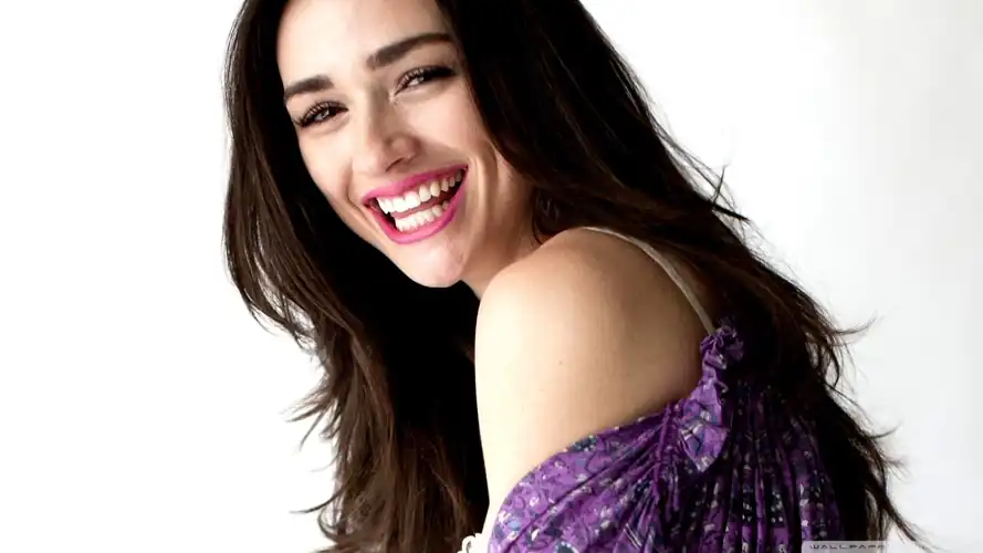 A goddess' smile