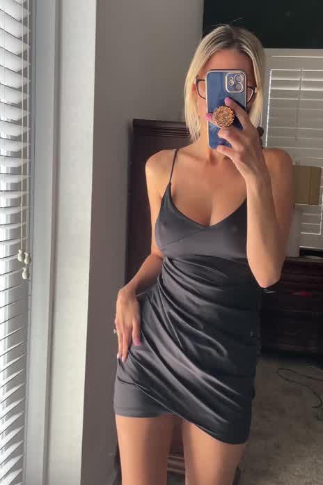 Revealing the reason why I’m such a fun date. 🥰