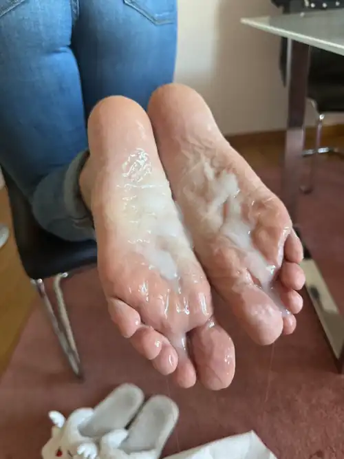 He did his best messy load💦🥵