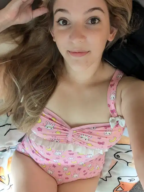 pretty in pink [F]