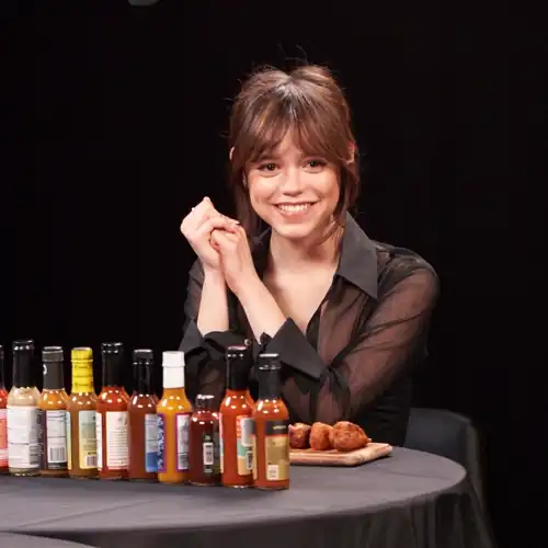 Jenna on 'Hot Ones’ (2023)