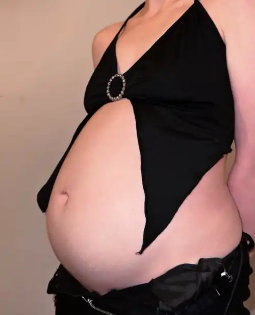 what would you think of me if you saw me at the bar tonight? 💕