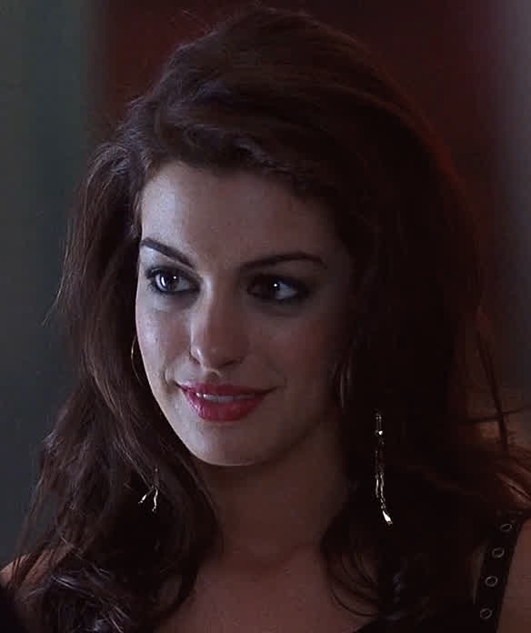 Beautiful and Sultry in Havoc (2005)