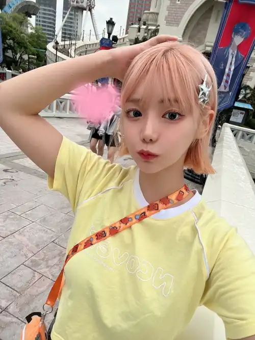 Hiii reddit <3
