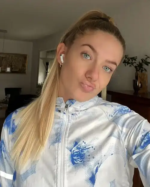 Those lips 👄