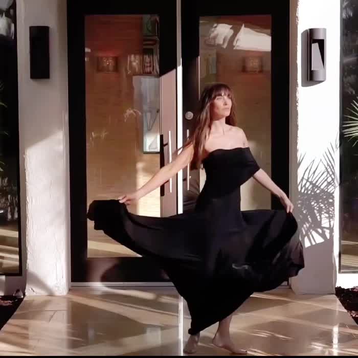 New photoshoot video! Alison for Palm Springs Life magazine, March 2024