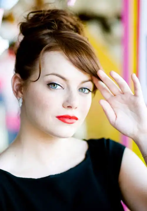 Photoshoot: Young Emily Stone 