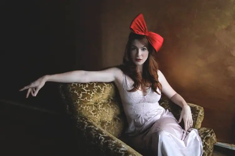 Red bow