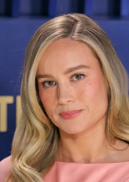 Her face is just pure stroke bait
