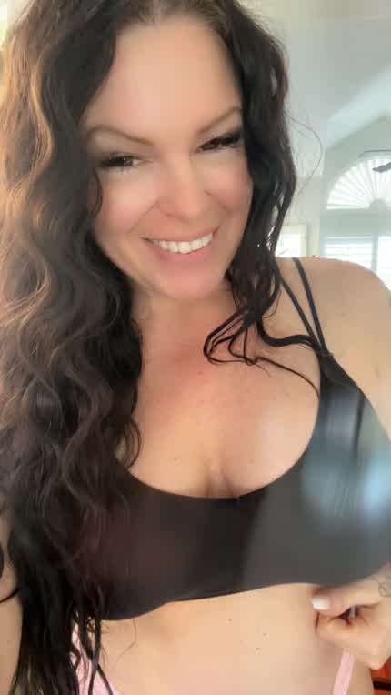 Ever received nudes from a 50 year old? Now’s your chance …