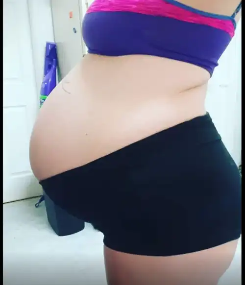 28 weeks pregnant am I still fuckable 💦💓