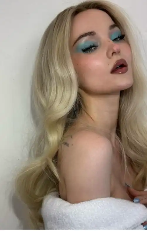Dove cameron