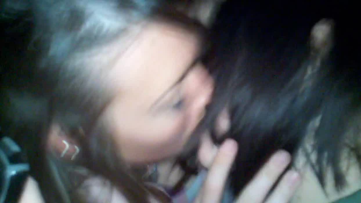 Dancefloor makeout fight