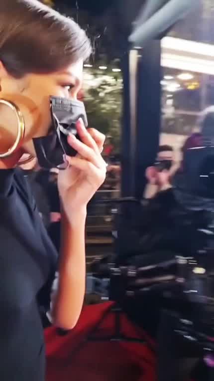 All this time I had no idea she had nip rings 💫