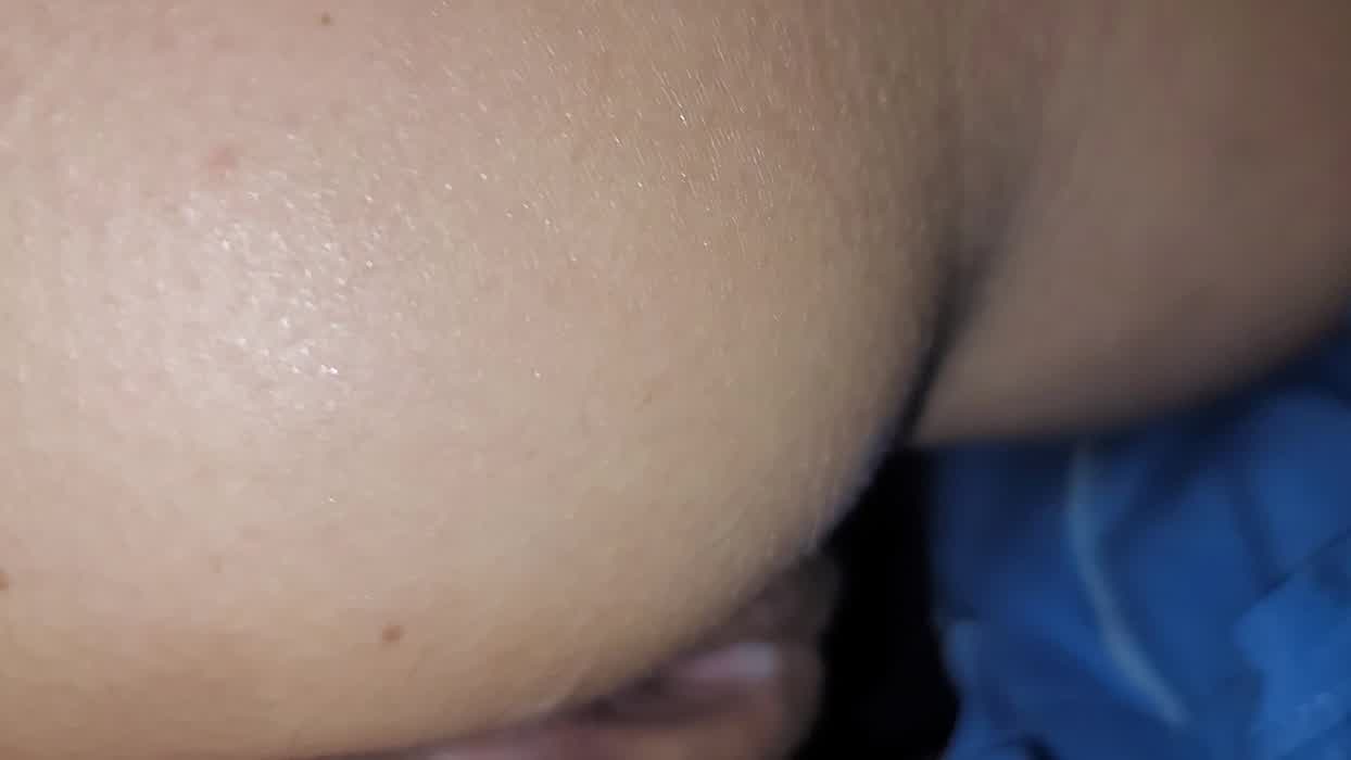 This is the fourth time today that he cum on my pussy