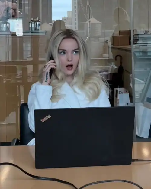 😮