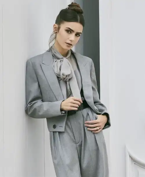 Lily Collins