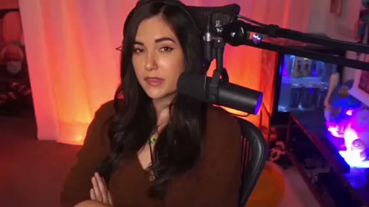 She did porn. [sound ON]